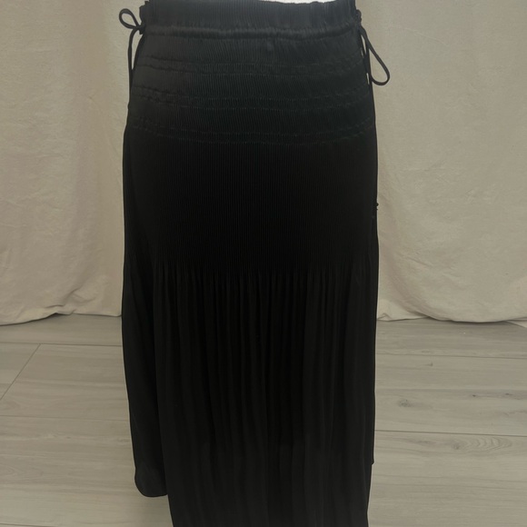 Rachel Zoe Women's Maxi Skirt Black Pleated  Sz M - Picture 5 of 8